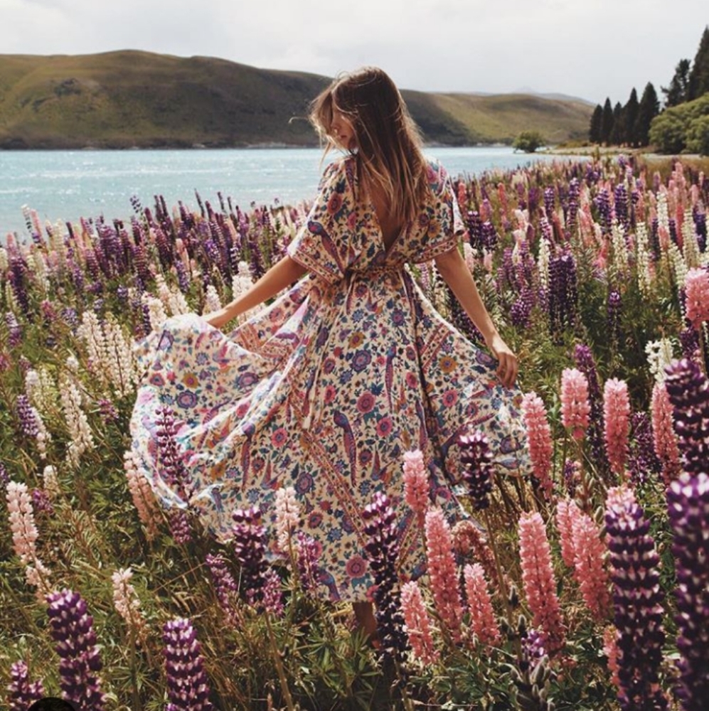 Spell designs Lovebird half moon gown chamomile S